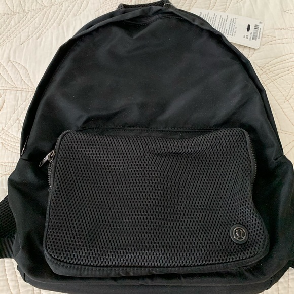 lululemon athletica Handbags - Lululemon Everywhere Backpack